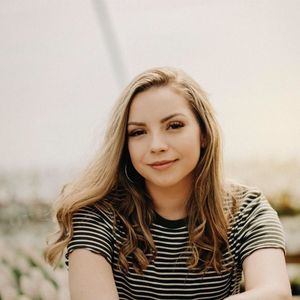 Meet your Posher, Mackenzie